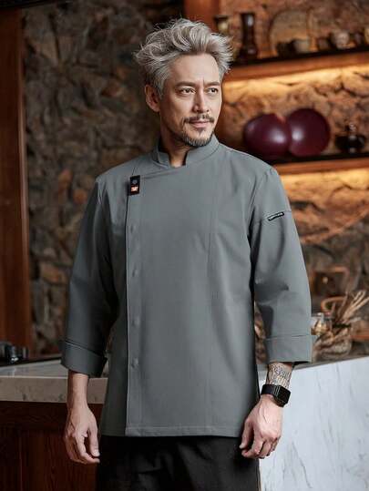 Đồng phục đầu bếp dài tay, màu xám, chống mài mòn, dễ giặt, chống xù lông, chất liệu thân thiện với da, không phai màu, phù hợp cho khách sạn, nhà hàng, tiệm bánh, quán cà phê, nhà bếp, căng tin, dịch vụ ăn uống, thiết kế unisex, áo khoác đầu bếp dài tay nữ, áo khoác đầu bếp dài tay nam, đồng phục đầu bếp dài tay mùa xuân/thu, đồng phục đầu bếp dài tay màu xám.