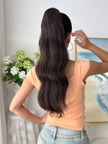 Extensiones de cabello sintético resistente al calor con clip, ondulado marrón y dorado, de 22 a 24 pulgadas de largo, para hacer una cola de caballo larga y rizada para mujeres - Marrón - Ver 12
