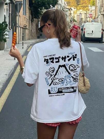 Adventure Style Women's T-Shirt, Standard Fit Retro Streetwear Graphic Tee, Comfortable Hiking Expedition Short Sleeve Top, Unique Crew Neck Urban Outdoor Apparel