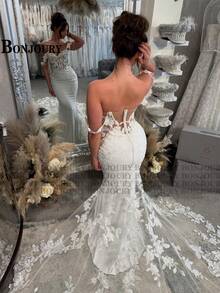 Elegant Sexy Off Shoulder Lace Appliqué Meimaid Satin Wedding Dress,Registry Office Dresses Bridal Gown,Evening Party Dress Birthday Party Dress Country Wedding,Romantic Church Ceremony Wedding Dress,Suitable For Wedding,Dating,Party,Singles' Party,Vacation,Formal Occasions,Dinner Dress,Prom Dress,Homecoming Dess,Cocktail Party,Wedding Guest Dress,Graduation - 白色 - 查看 3