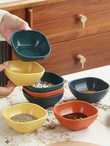 4Pcs Creative Home Kitchen Square Plastic Dishes, Household Sauce Dishes For Soy Sauce, Dipping Sauce, Vinegar, And Condiments, Drop-Resistant And High-Temperature Resistant Exquisite Seasoning Bowls, Daily Household Essentials - Multicolor - View 1