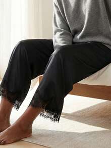 Women Satin Silk Lace Trim Pants Elastic Waist Y2k Wide Leg Lounge Pajama Bottoms Causal Going Out Trousers - 黑色 - 查看 7