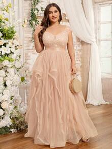 Plus Size Deep V-Neck Sequin Lace Contrast Mesh Ruffle Hem Elegant Evening Party Long Dress, Wedding Guest Dress, For Homecoming, Graduation - Champagne - View 4