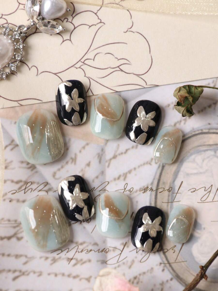 Round Press-On Fake Nails, Suitable As Gift For Friends Who Enjoy Nail Art - Multicolor - View 1