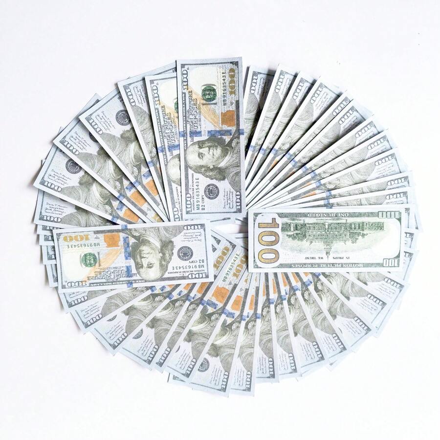 600pcs Fake US Dollar Banknote Props, Realistic Small Size Prop Money Bills, Atmosphere Enhancing Props, Paper Material, Suitable For Home Decor, Parties, Birthdays, Christmas, Easter, New Year Holidays, Collectible Props