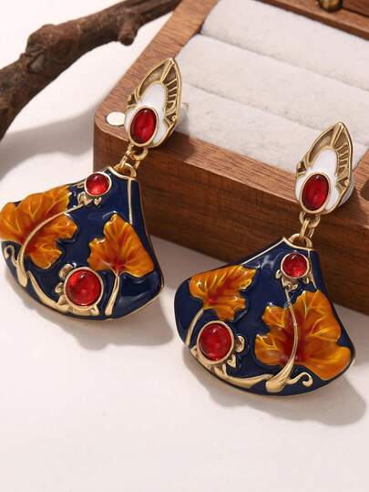 1 Đôi bông tai thời trang cổ điển thanh lịch hình quạt dành cho nữ, quà tặng tinh tế, phụ kiện tai thiết kế độc đáo.