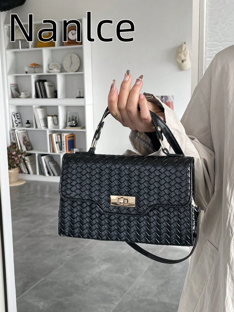 2026 新款春季百搭时尚编织纹理斜挎包，别致轻便奢华小方包 - 黑色 - 查看 1