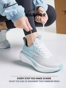 WARRIOR 女式时尚复古运动鞋，春夏舒适跑步鞋，简约休闲又不失时尚感，四季皆宜，耐磨耐穿，适合全天穿着的训练鞋，软底设计。 - 白/藍 - 查看 9