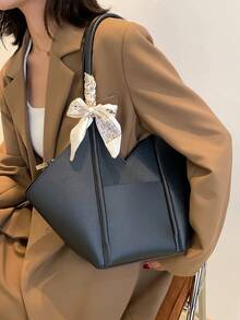 Large-Capacity Fashionable Retro-Style Versatile Women's Bag, 2026 New Model, High-End Mother-And-Daughter Style Crossbody Bag - Black - View 9