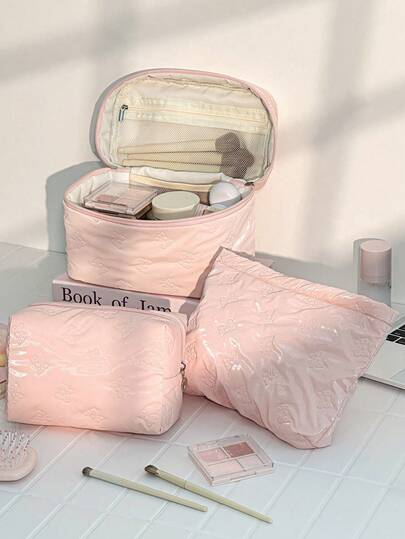 1pc/Set Glossy Pink Butterfly Pattern Makeup Bag With Heart-Shaped Zipper, Minimalist Shining Y2K Foam Cosmetic Bag For Women, Butterfly Quilting Design Large Capacity Skincare Storage Pouch, Metal Element Travel Essential Handbag, Wedding Season, Valentine's Day Decorations