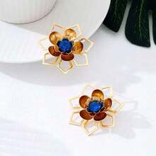 New Arrival European And American Fashionable Hollow Flower Earrings, Suitable For Women's Daily, Party And Event Wear - Women's Fashion Hollow Flower Earrings - View 13