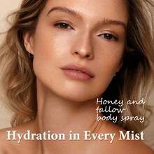 SUMIFANG 120毫升蜂蜡蜂蜜身体喷雾，深层锁水，形成保护屏障。清爽不黏腻，散发怡人香气。蜂蜡和蜂蜜滋养肌肤，令全身肌肤焕发自然光泽，散发迷人香气。只需轻轻一喷，即可实现深层补水、修复肌肤屏障和消炎三重功效。 - 椰子油 - 查看 4