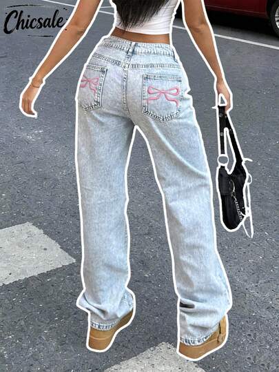 Jeans rectos y sueltos con bordado de mariposa en los bolsillos, estilo casual de primavera para mujer