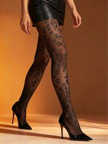 1 par de meias-calças ultrafinas e brilhantes, transparentes, que modelam as pernas e são perfeitas para tamanhos grandes, ideais para vestidos e diversas ocasiões. - Preto - Ver 2