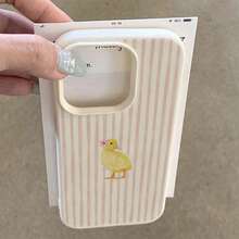 Ốp điện thoại TPU họa tiết vịt hồng dễ thương, 1 chiếc. Chất liệu: Sọc hồng, hoa văn vịt vàng. Tương thích với iPhone 17 Pro Max/17/16 Pro Max/15/13/12/11, S20 FE/A15/S24/A55, Note 11/Note 12/Note 13 Pro. Ốp bảo vệ mềm mại, chống rơi vỡ, bao phủ toàn diện. Phiên bản quốc tế, không phải phiên bản nội địa. Quà tặng sinh nhật mùa xuân. - trắng - Xem 3