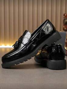 Men's Personalized Dress Loafers - Slip-On Fringe Patent Leather Elevator Dress Shoes For Teens, Hairstylists & Casual Fashion - 黑色 - 查看 3