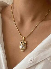1pc Women's Luxury Gold Tone Cubic Zirconia Owl Pendant Necklace With Large Clear Crystal, Cute Animal Charm Snake Chain Jewelry Gift For Party & Daily Wear - Yellow Gold - View 3