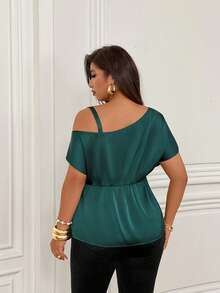 Plus Size Regular Length Shirt, Made Of Non-Stretch Fabric, Off-Shoulder Design, Short Sleeve Style, Suitable For Any Occasion Summer - Green - View 5