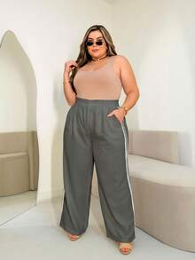 MODA MO, REF: MK002-MK003 (PLUS SIZE), Wide-Leg Pants, Side Stripes, High Waist, Tanning Fabric, Elegant, Wide Leg, Side Pockets, Vibrant Colors, Sophisticated, Modern, Formal, Spring, New Collection, Current Look, High Quality. - Grey - View 2