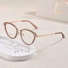 1副玫瑰金金属框猫眼眼镜，棕色透明镜片，时尚百搭，女士日常佩戴。 - 無色 - 查看 5