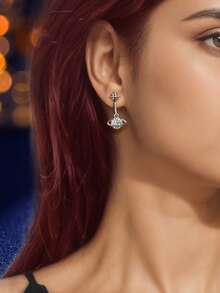 一对镶钻银色星球耳钉，适合学生、派对、日常佩戴，亦可作为礼物赠送。 - 銀色 - 查看 2