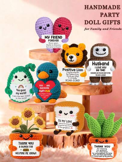 1 Piece Of Handmade Crocheted Desktop Decoration, Fun And Cute Animal And Plant Sci-Fi Design, Perfect For Birthdays, Mother's Day, Father's Day, Dads, Colleagues, Family, Moms, Men, Sisters, Best Friends. Handmade Knitting Conveys Positive Emotions, Support, Gratitude, Inspiration, Encouragement, Creativity, Graduation, Holiday Gifts, Party Favors, And Souvenirs.