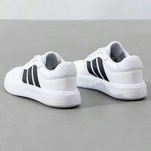 Adidas LITECOURT 男女通用运动鞋，休闲轻便比赛训练网球鞋 IH0856 - 白/黑/淺灰 - 查看 1