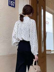Camisa de mujer Blusa de gasa con lunares para mujer, nueva colección primavera-otoño, diseño de moda francés, camisa suelta de estilo exclusivo - Blanco - Ver 3