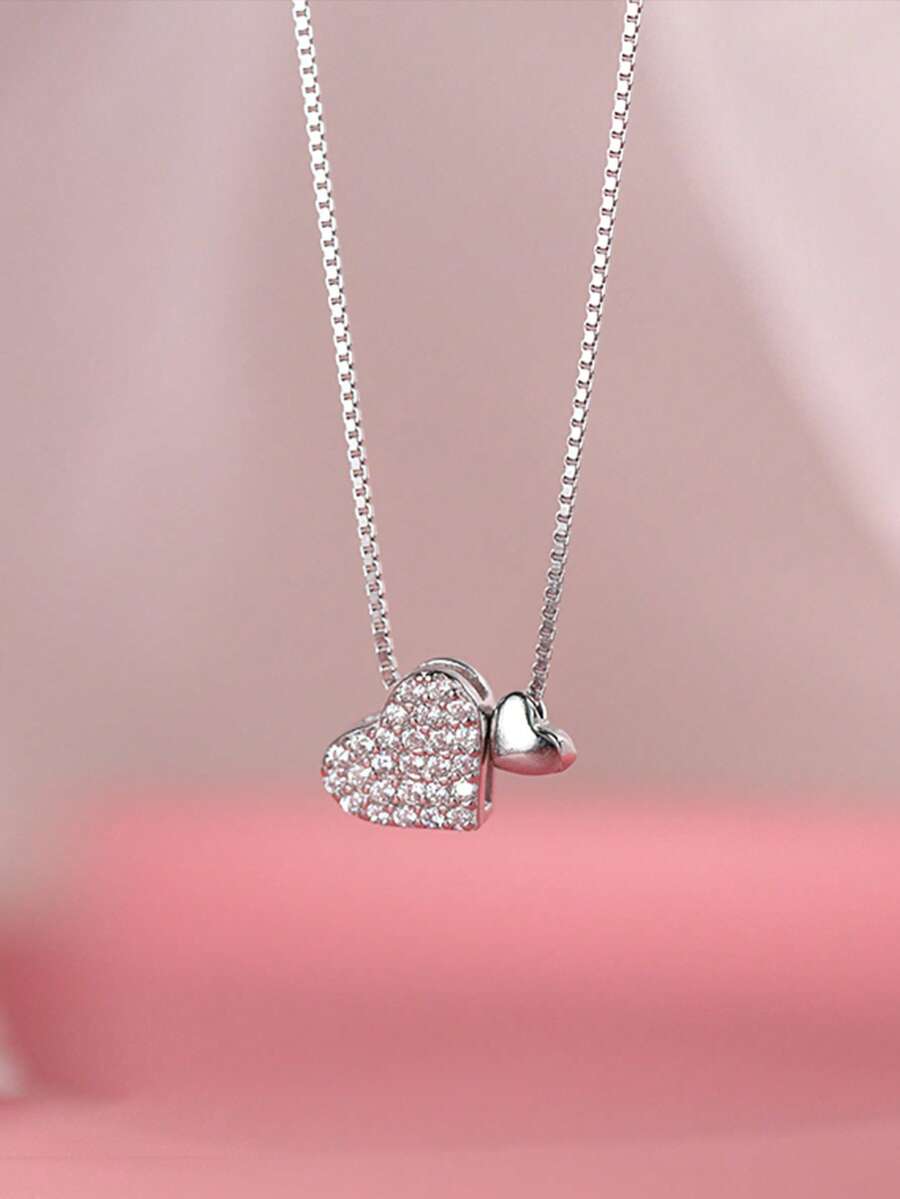 1件S925纯银极简心形吊坠项链，精致清新优雅双心锁骨链，优雅日常佩戴首饰礼品