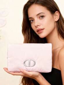 Dior حقيبة مكياج جديدة لعام 2025 ناعمة ذات بطانية مستدير، حقيبة يد باللون الوردي للنساء - وردي - مشاهدة 4