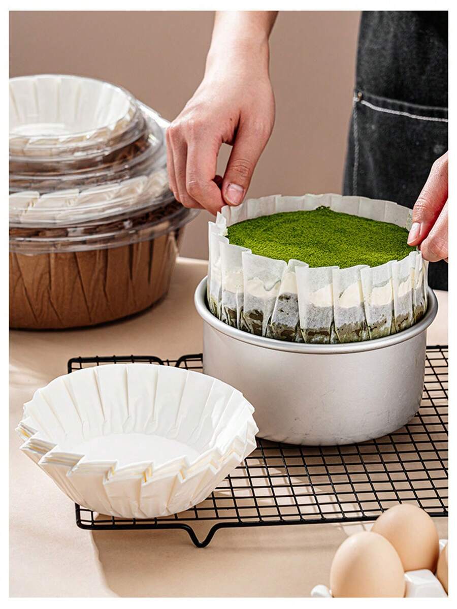 50张展开式烘焙纸垫，4/6/8英寸不粘硅胶涂层纸，适用于蛋糕模具、烤盘、烤箱、空气炸锅、厨房烘焙、烧烤、露营、派对、返校季等场合。