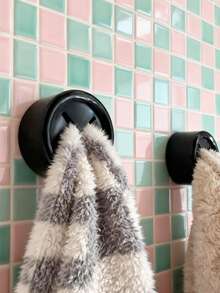 2个装厨房毛巾架，圆形粘性毛巾挂钩，适用于浴室、厨房、家庭、墙壁、橱柜、车库，无需钻孔 - 黑色 - 查看 2