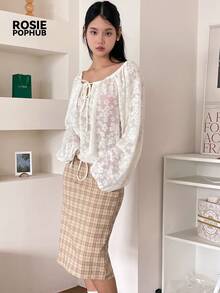ROSIE POPHUB Women's White Cute Shirt, Retro Streetwear Style, Teacher's Outfit, New Arrival For Spring/Summer - White - View 7