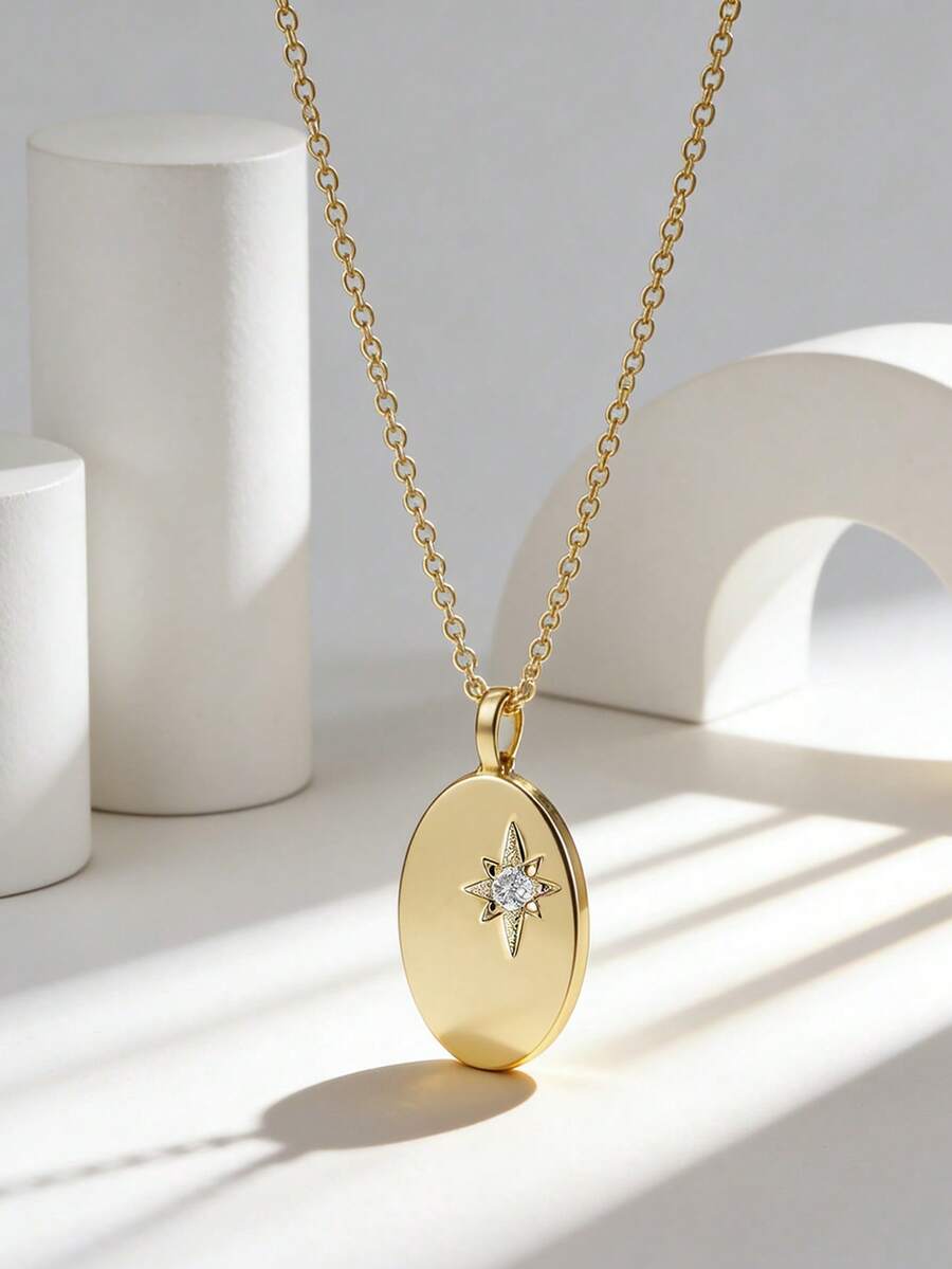 Charm-In 女士镀金锆石椭圆形吊坠项链，星光锆石点缀，简约优雅，适合日常通勤和叠戴，是送给女朋友或闺蜜的贴心礼物。 - 金色 - 查看 1