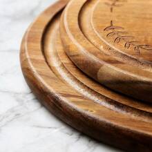 1pc Round Wooden Bread/Cutting Board, Steak Platter, Cake Stand, Fruit & Dessert Serving Tray - Brown - View 4