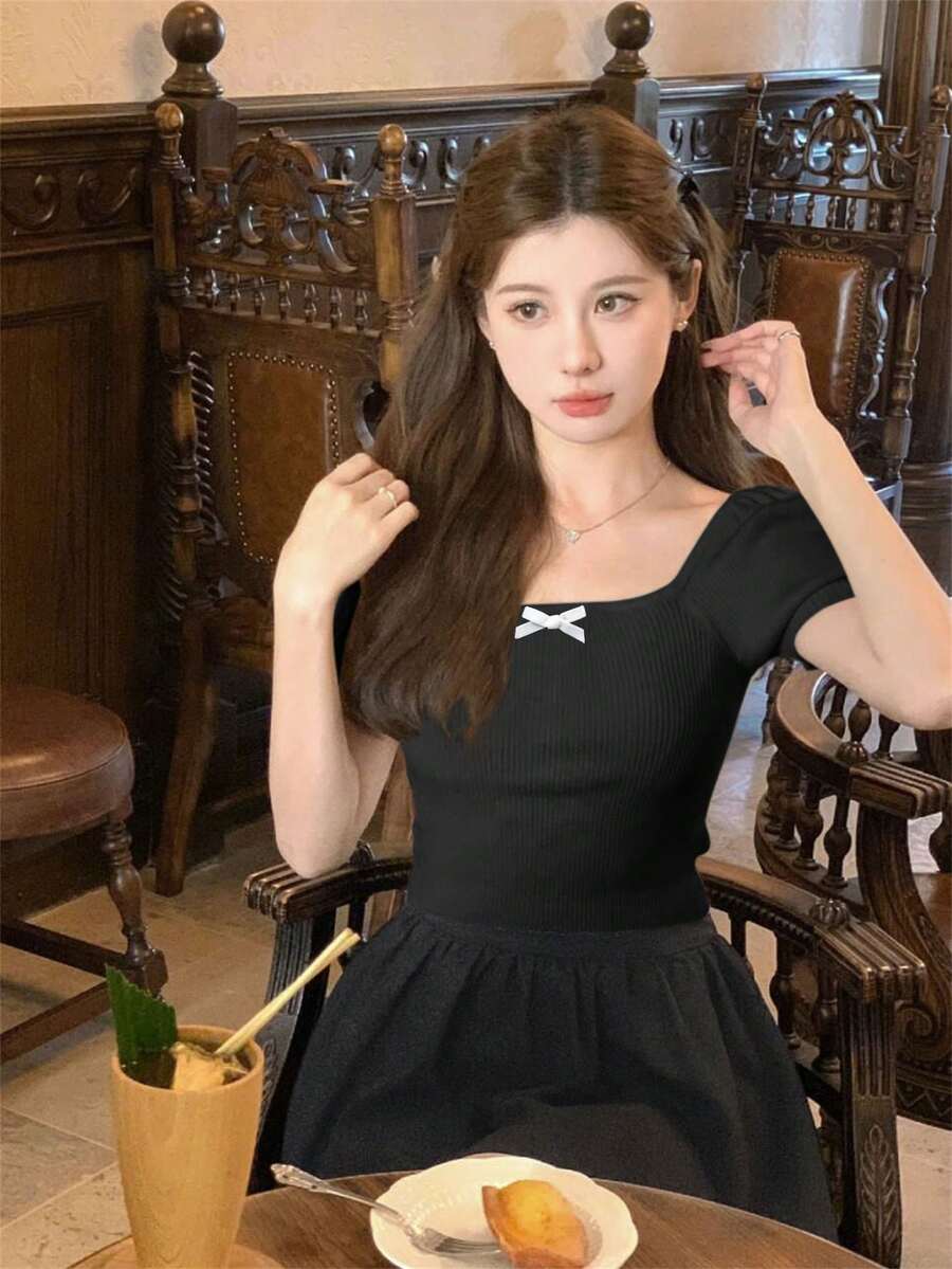优雅返校季甜美青春泡泡袖方领T恤,短袖女式夏季新款性感露脐蝴蝶结上衣黑色 - 黑色 - 查看 1