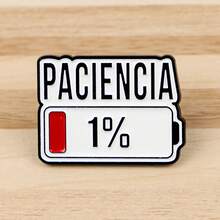 以 ADHD 电池为灵感的珐琅徽章，趣味西班牙语短语翻领徽章，松树胸针，可别在背包、衣服、珠宝上，也是送给朋友的好礼物 - 黑色 - 查看 4