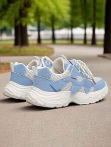 1 Pair Unisex Kids' Fashionable Mesh Breathable Sports Shoes, Lightweight Hook And Loop Casual Sneakers - Blue and White - View 8