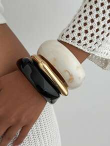 1pc Elegant Geometric Arc Smooth Charm Resin Cuff Bracelet, Luxurious Glamour, Suitable For Wedding, Party, Vacation, Casual, Street Style, Women's Couples Holiday Birthday Versatile Bracelet Gift - Bracelet - View 2