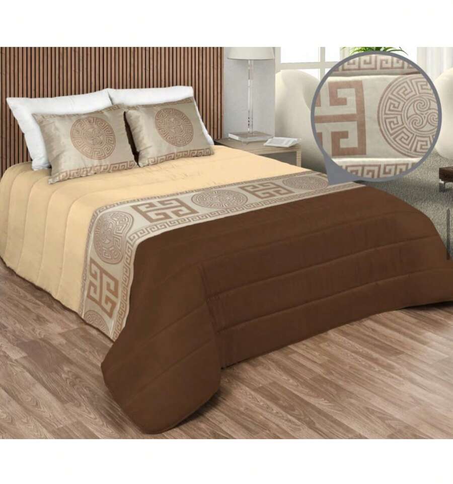 Colcha Conjunto Decorativo con 2 Almohadas, 250 x 260 cms + 2 cojines a juego con relleno para entretiempo,Edredones Colcha decorar tu dormitorio para Cama 135cm/ 150cm fabricados  en Portugal. - Castaño/Beige - Ver 1