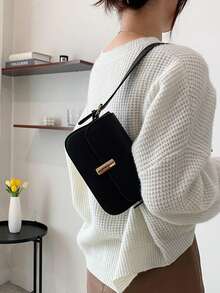 Bolso cuadrado pequeño de lujo y sofisticado, sencillo y versátil, bolso de hombro de estilo moderno para llevar, modelo nuevo 2026, bolso diario para mujer - Negro - Ver 6