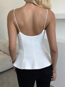 HUACAITA 2026 春季新款白色 Y2K 吊带背心，女款，法式方领修身荷叶边下摆，性感露背短款无袖优雅上衣 - 白色 - 查看 3