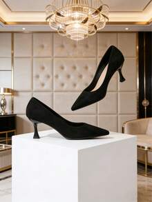 Zapatos de tacón alto negros para mujer, tacones de punta fina de ante, tacón delgado, para trabajo/vestimenta formal, talla 41, nueva llegada 2026 - Negro - Ver 1