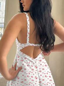 Vestido corto de verano con estampado floral, sexy y con espalda descubierta, elástico, adecuado para uso diario, vacaciones en la playa y fotografía elegante - Rojo y blanco - Ver 11