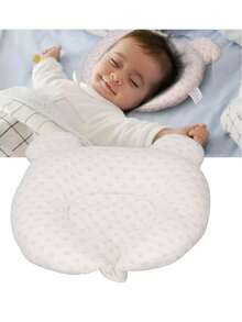 Almohada portátil para bebé con un adorable diseño ajustable de oso de dibujos animados. Suave y cómoda, ergonómica y con material hipoalergénico, está especialmente diseñada para el sueño de recién nacidos y previene eficazmente el síndrome de cabeza plana. - Beis - Ver 2