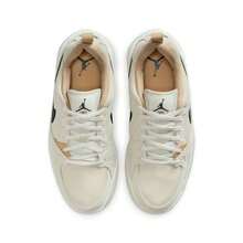 Air Jordan CMFT Era 'Light Orewood Brown' Cream Sail Anthracite Sneakers Women HJ6778-120 - 彩色 - 查看 3