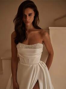 Elegant Simple Off Shoulder High Slit Corset A Line Satin Formal Wedding Dress,Registry Office Dresses Engagement Bridal Gown,Evening Party Dress Birthday Party Dress Country Wedding,Romantic Church Ceremony Wedding Dress,Suitable For Wedding,Dating,Party,Singles' Party,Vacation,Formal Occasions,Dinner Dress,Prom Dress,Homecoming Dess,Cocktail Party,Wedding Guest Dress,Graduation - 白色 - 查看 3