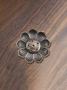 Metalowy świecznik na kadzidełka w kształcie lotosu – klasyczny styl europejski, bezzapachowy, odpowiedni na Boże Narodzenie, Halloween, Wielkanoc, Święto Dziękczynienia i inne święta, świecznik do dekoracji wnętrz - świecznik - Zobacz 7