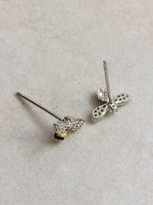 1 Pair Cute Cubic Zirconia Bee Stud Earrings For Women For Wedding Engagement Anniversary Jewelry Valentine's Day Gift - Silver - View 3