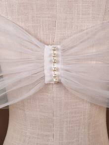 Chal nupcial blanco semitransparente de hombros descubiertos, adecuado para novia, vestido de fiesta, accesorio, chal corto con diseño de broche - Blanco lechoso - Ver 4